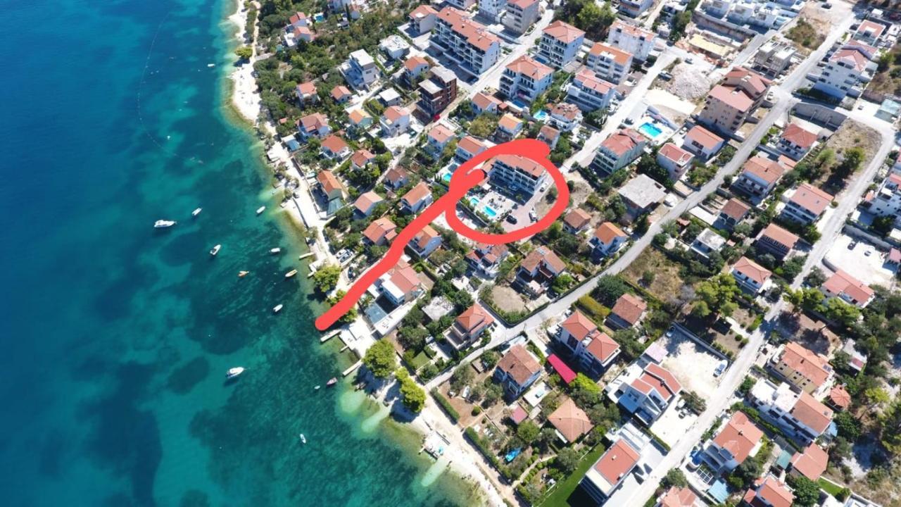 Luxury Apartments Silva With Sea View Okrug Gornji Luaran gambar
