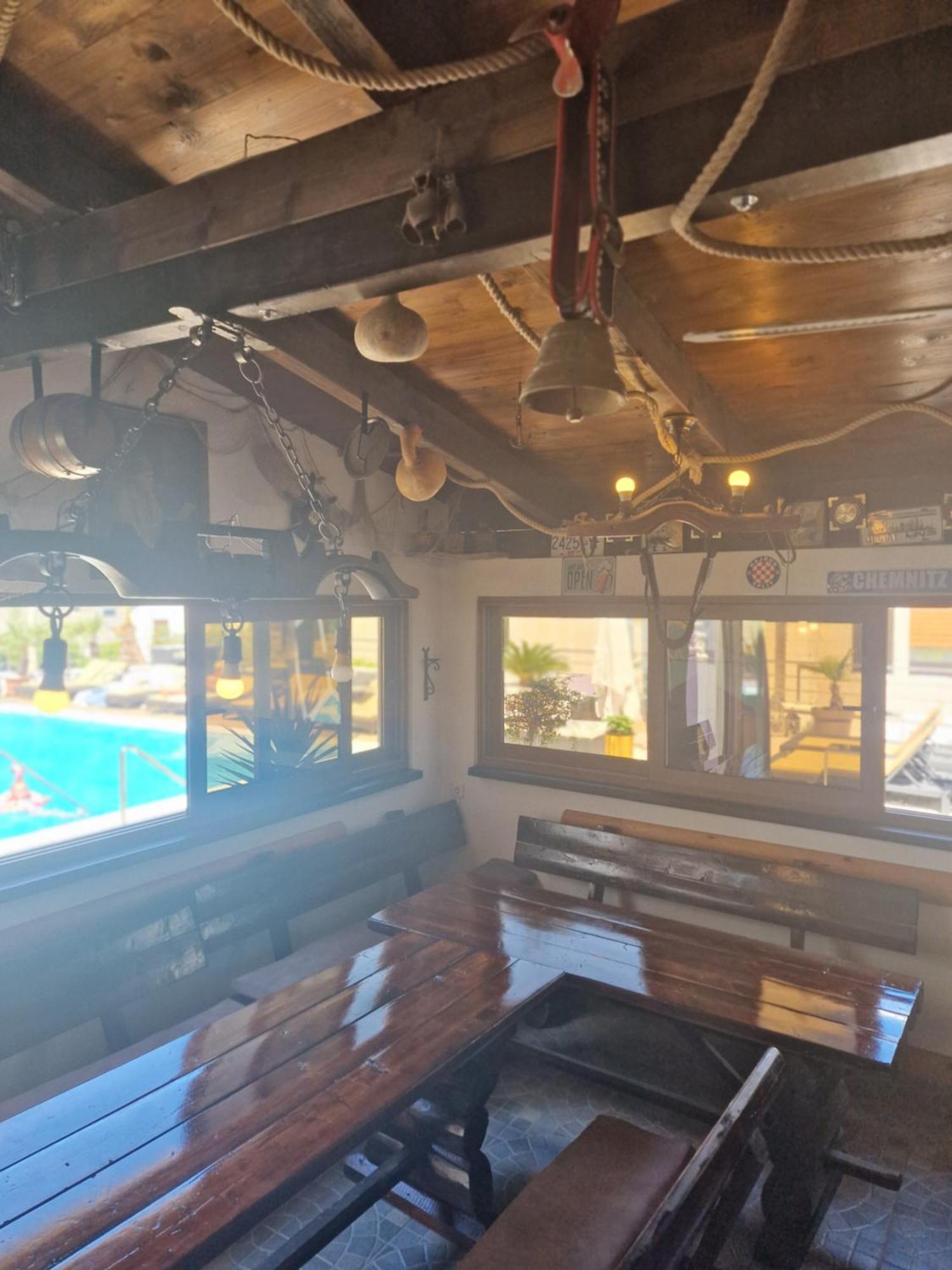Luxury Apartments Silva With Sea View Okrug Gornji Luaran gambar
