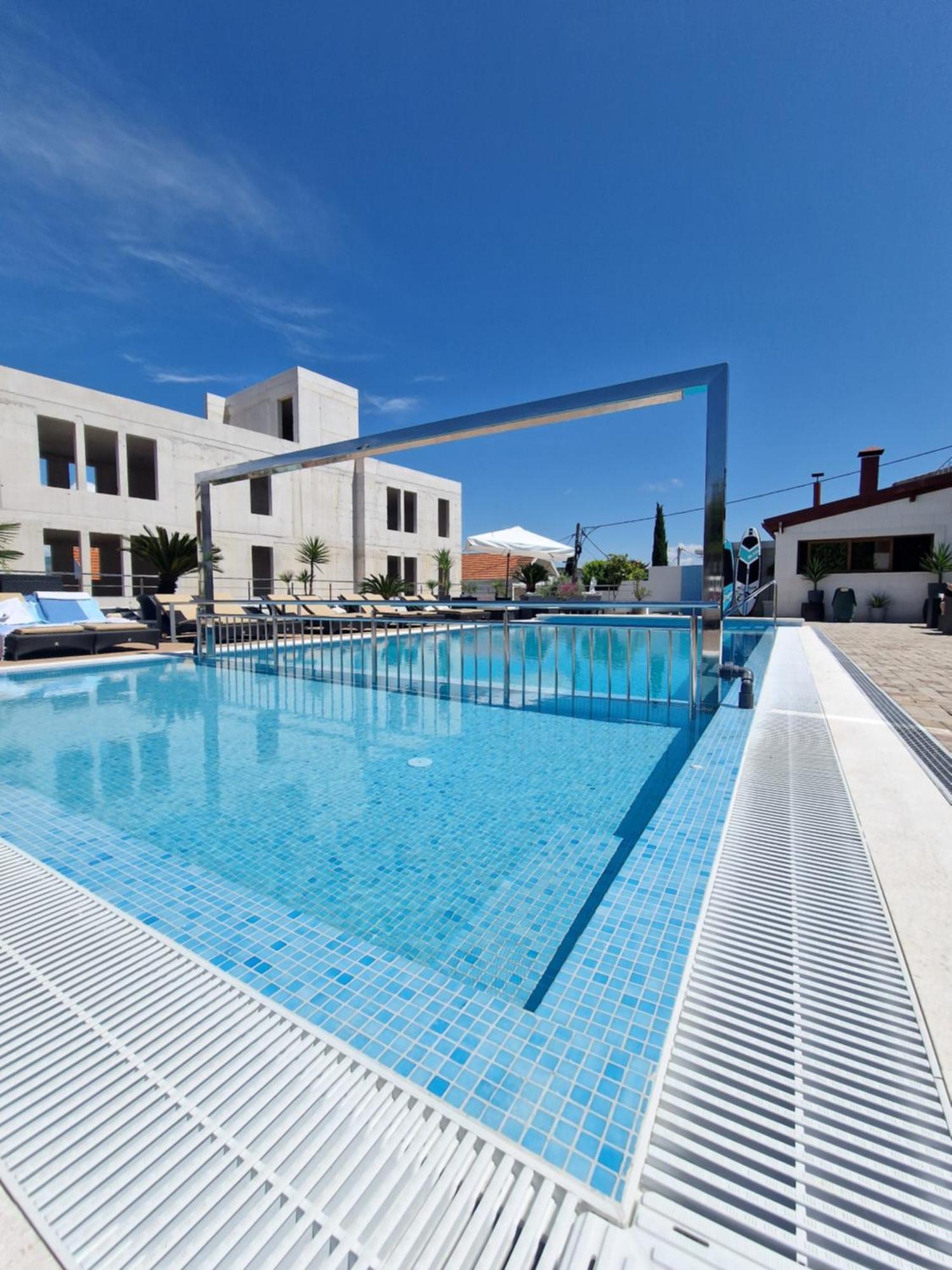 Luxury Apartments Silva With Sea View Okrug Gornji Luaran gambar