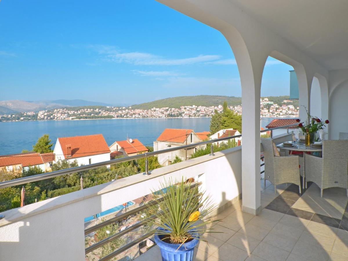 Luxury Apartments Silva With Sea View Okrug Gornji Luaran gambar